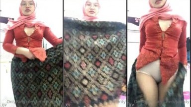 Bokep Indo Asmira Hijab Tocil Nakal Pamer Body - Bokepsin